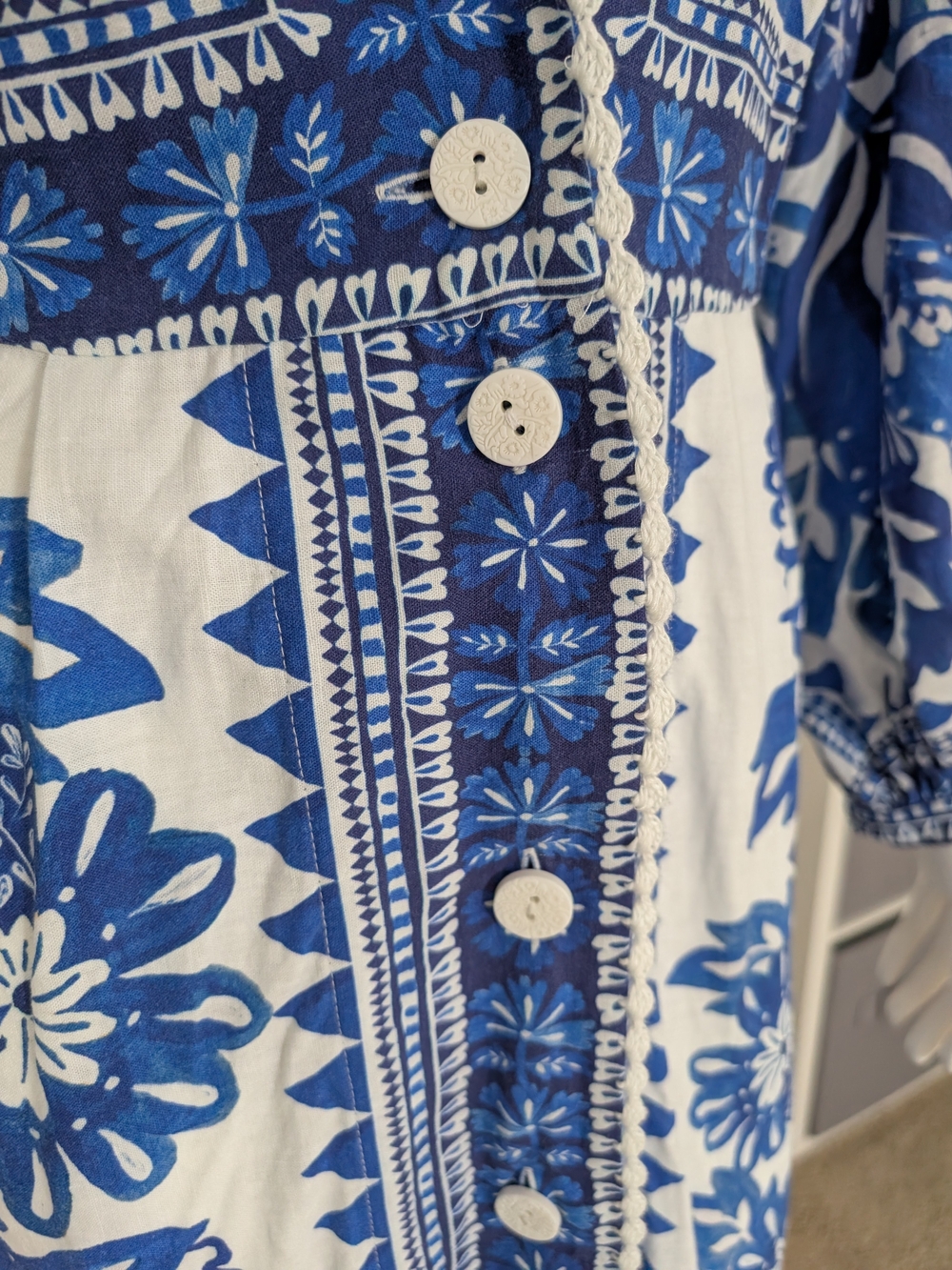 FARM Rio Floral Tapestry Maxi Dress - Picture 12 of 14